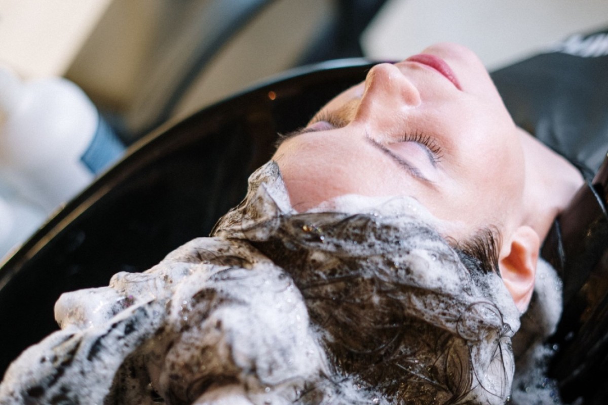 Opvolging en vakmanschap in de Holstraat bij Coiffure di Athos